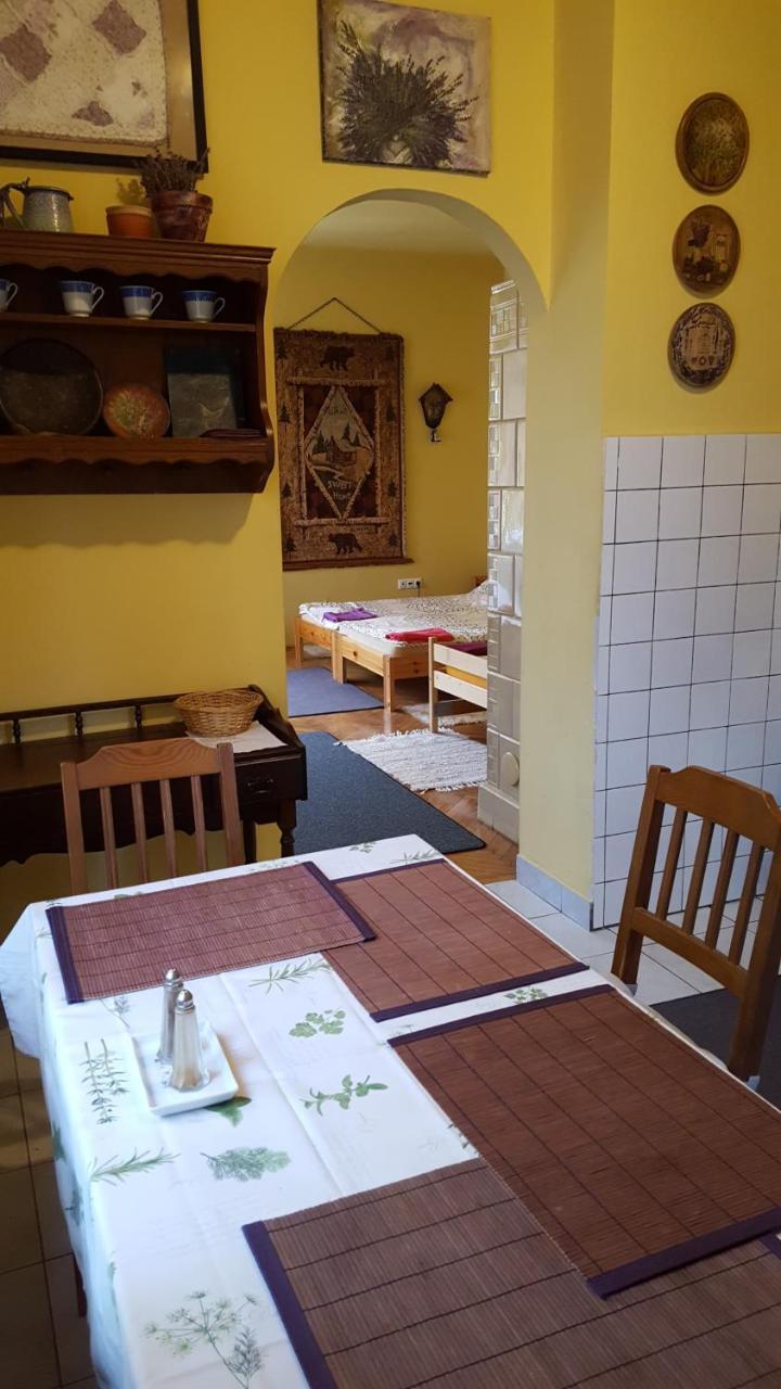 Levandium Apartman Lägenhet Miskolc Exteriör bild
