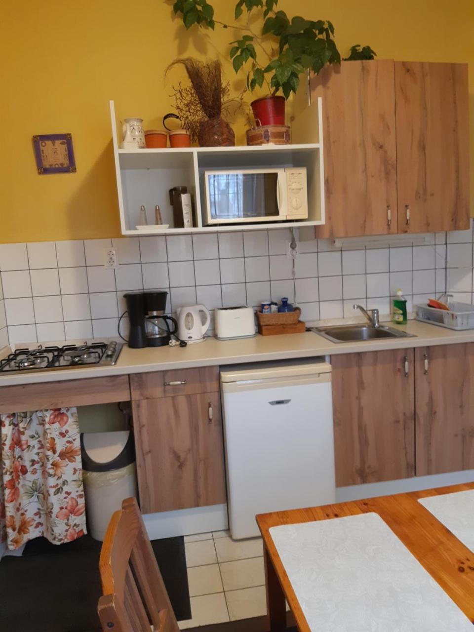 Levandium Apartman Lägenhet Miskolc Exteriör bild