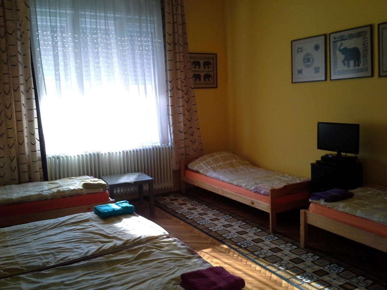 Levandium Apartman Lägenhet Miskolc Exteriör bild